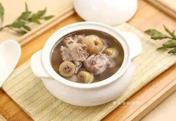 哺乳期风疹喂奶的危害网 - 为你提供哺乳期得了荨麻疹怎么止痒、哺乳期得荨麻疹怎么治